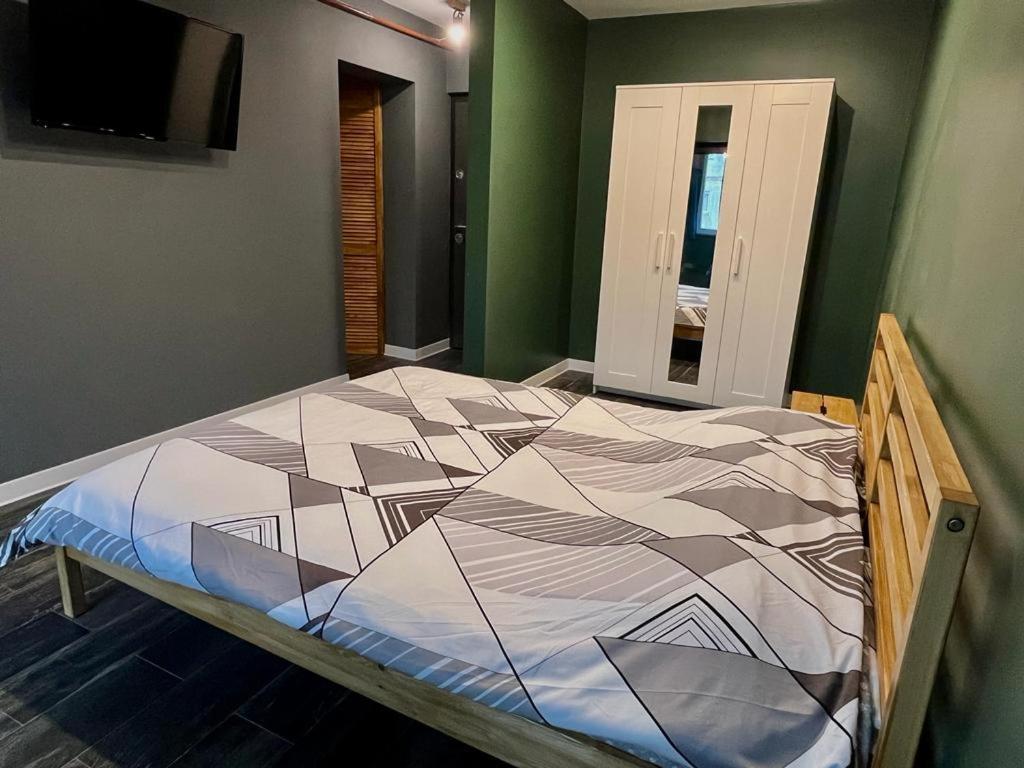 Apartment G1 *